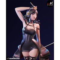 The Housewife Shadow Operative | ESMonster