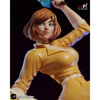 Yellow Jumpsuit Reporter | ESMonster
