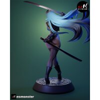 Combat Officer Woman | ESMonster