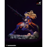 Blonde Armored Knight Girl | ESMonster