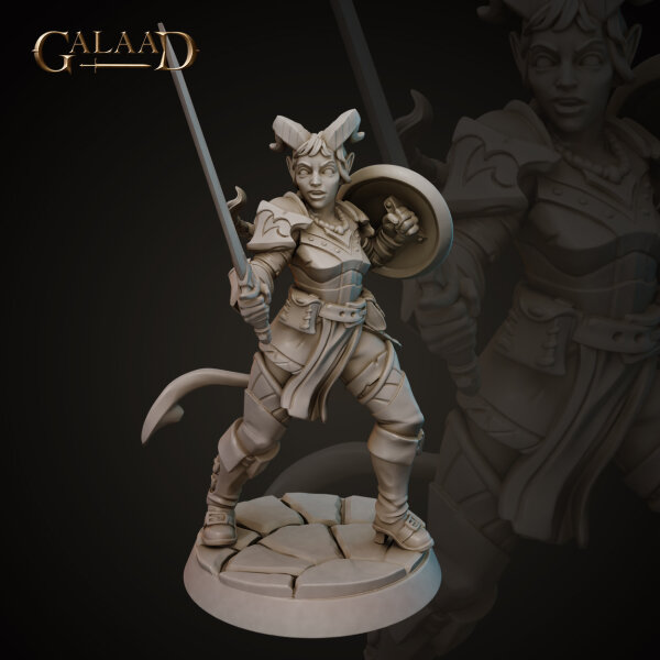 Knight Tiefling Female von Galaad Miniatures aus Tiefling Release - Modular