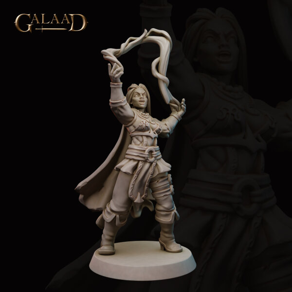 Female Mage Casting Spell von Galaad Miniatures aus Mages and Fighters Female Characters