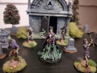 Queen Necromancer von Galaad Miniatures aus Into the...