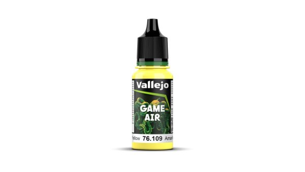 Vallejo Game Air Toxic Yellow 2.0