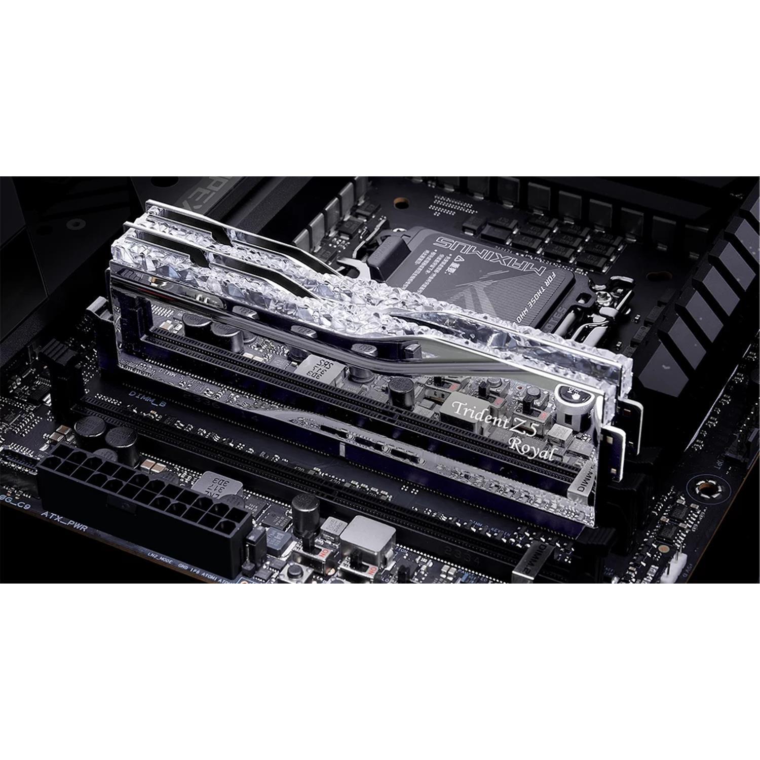Zweites Bild vonG.Skill Trident Z5 Royal F5-6400J3239G16GX2-TR5S, 32 GB, 2 x 16 GB, DDR5, 6400 MHz