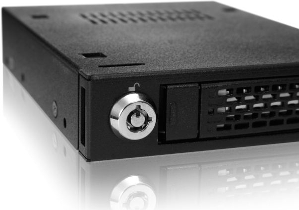 Zweites Bild vonIcy Dock MB991IK-B, 2.5", Speicherlaufwerkbehälter, Schwarz, SECC, 6 Gbit/s, Leistung, Status